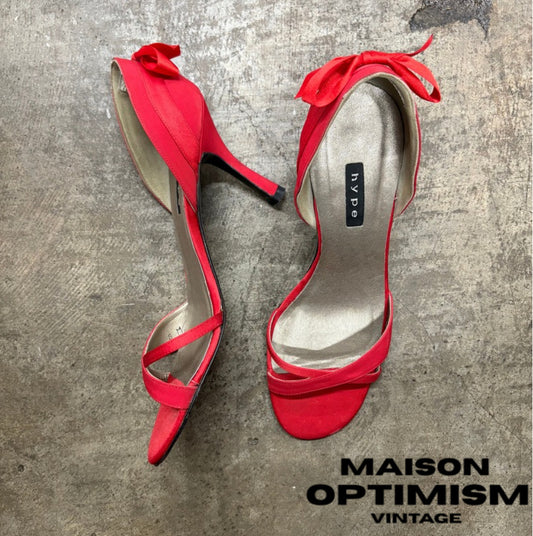 Vintage 90’s Red Bow Pumps- Size 8