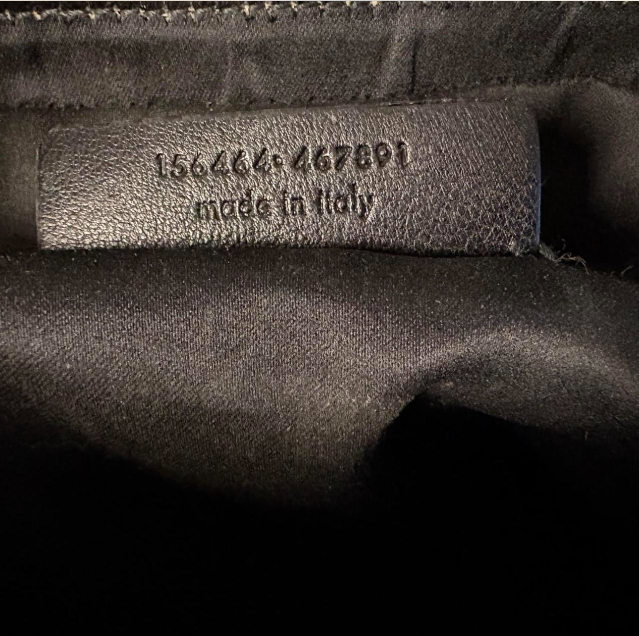 YSL Muse Large -vinyl black leather ￼