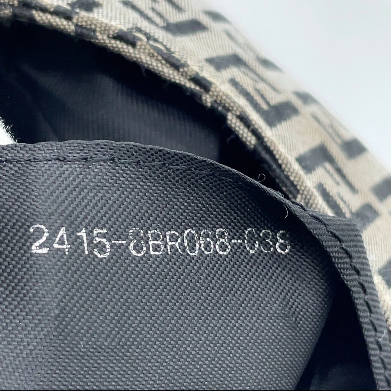 Fendi Zucca Mamma bucket canvas in navy shoulder w/dustbag