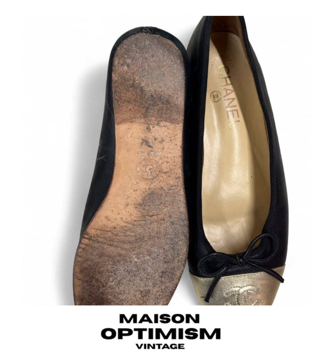 Chanel Ballet flats Gold/Black Size 8