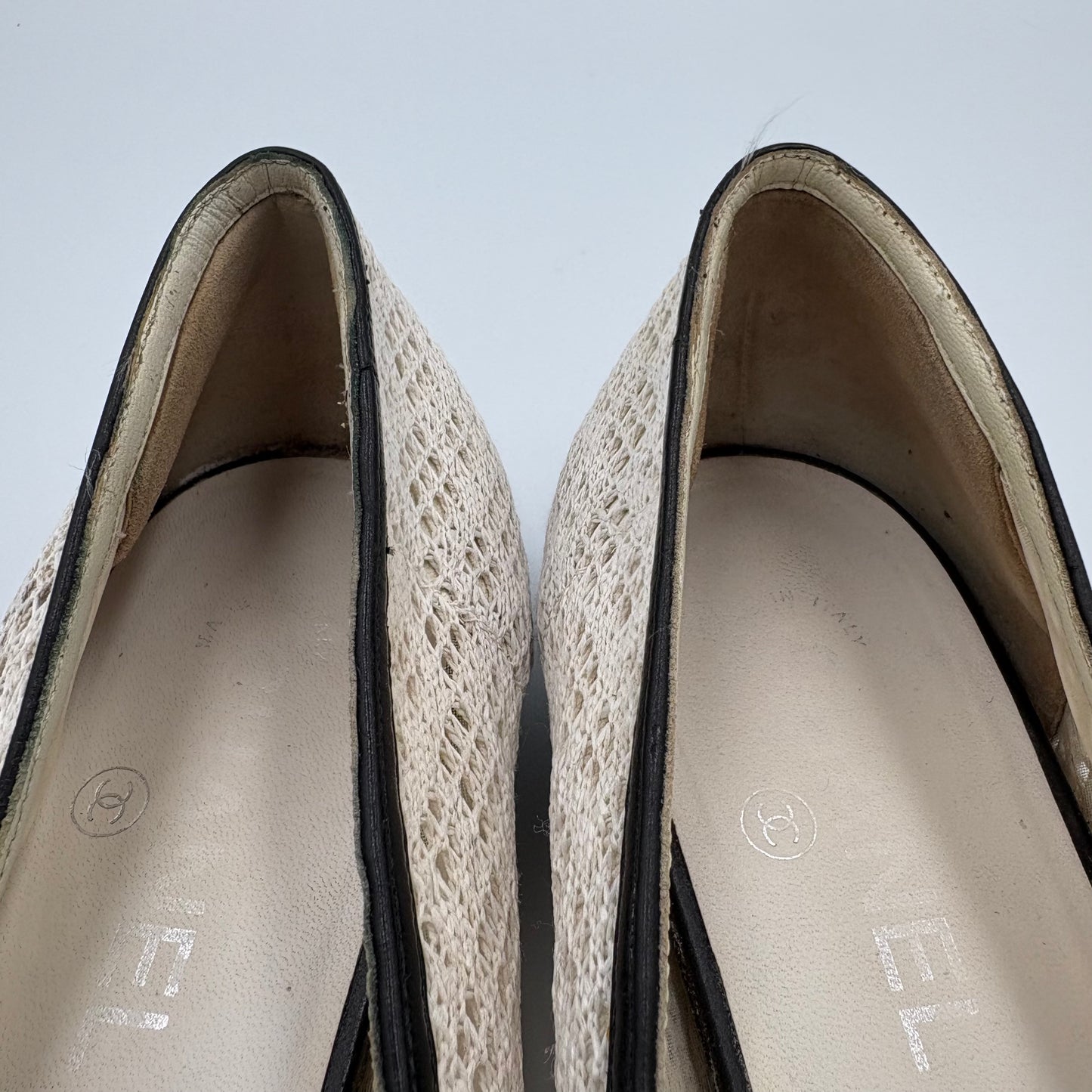 Chanel Mesh Cap Toe Ballet Flats - EU 39